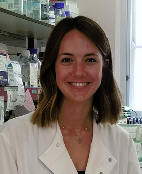 Headshot of Lucy Thorne.