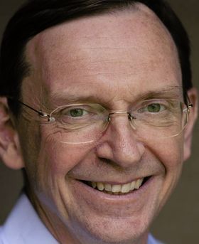 Headshot of Martin Maiden.