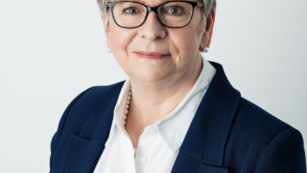 Sharon Peacock Thumb.jpg